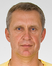 Леонид Кучук
